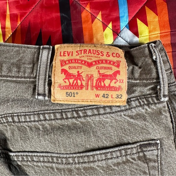 Levi's 501 White Oak Cone Denim Jeans 42x32 Button Fly 5 Pocket Tan Brown Work - Picture 12 of 12